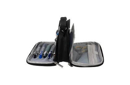 Etui szkolne - czarna piórnik z uchwytem