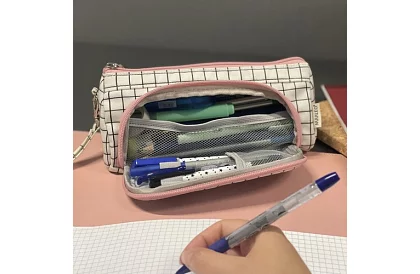Etui szkolne - w kratkę piórnik
