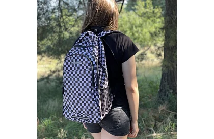 Plecak o pojemności 30 litrów – szachownica