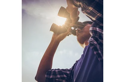 Lornetka myśliwska – binokular 10x powiększenie