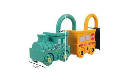 Edukacyjne wagony z kłódkami