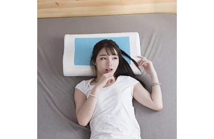 Poduszka ortopedyczna z pianki memory