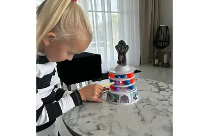 Gra umiejętności dla dzieci - Pingwin na wieży