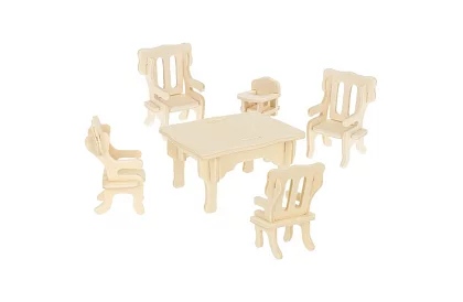 Meble drewniane do domku dla lalek