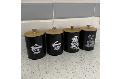 Pojemniki kuchenne na żywność – zestaw 4 sztuki