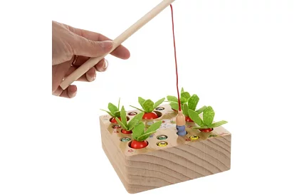 Drewniana gra edukacyjna 2w1 – magnetyczny ogródek