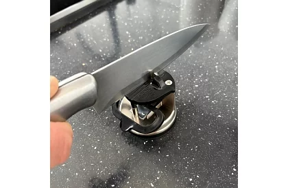 Profesjonalny ostrzałka do noży i nożyczek