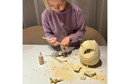Dinozaurze jajo 15 cm - mały archeolog