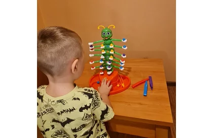 Tańcząca stonoga - gra towarzyska dla 2-4 graczy