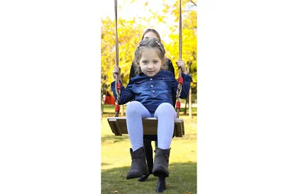 Huśtawka dziecięca na linach