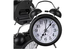 Retro budzik z podświetleniem LED