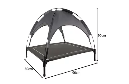 Wzniesiona kryta budka dla psów