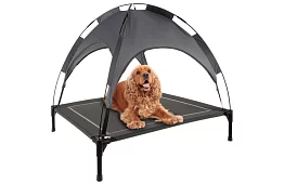 Wzniesiona kryta budka dla psów