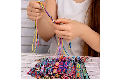 Kolorowe nici do haftu – duży zestaw 50 szt.