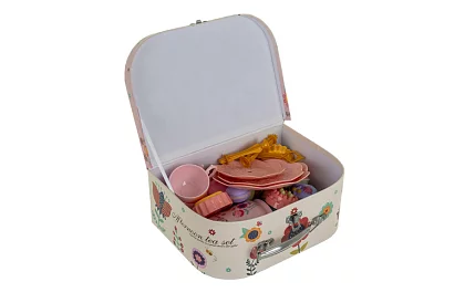 Zestaw herbaty dla dzieci w walizce