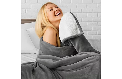 Dwustronny ciepły koc 150 x 200 cm – ciemnoszary