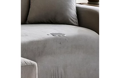 Pokrycie na sofę 145–185 cm – Jasnoszary aksamit