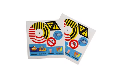 Puzzle tor wyścigowy – podkład drogowy z samochodami