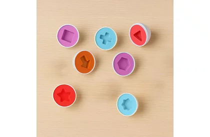 Montessori puzzle – układanie kształtów i kolorów