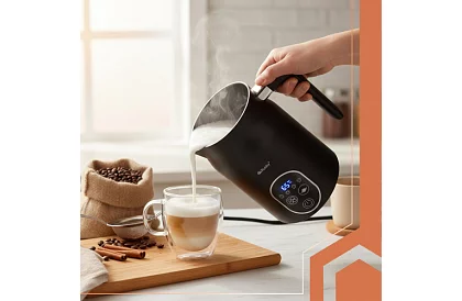 Elektryczny spieniacz do mleka z wyświetlaczem LED - 500 W