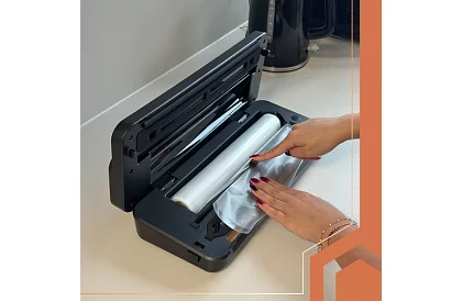 Zgrzewarka próżniowa do folii z wagą – 80 kPa, 110 W + akcesoria