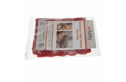 Długi czerwony bieżnik świąteczny z płatkami śniegu – 150 x 35 cm