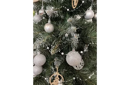 Dekoracje świąteczne – łańcuch z perłami 5 metrów