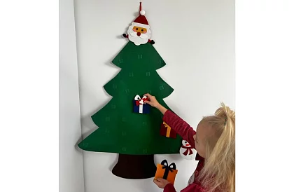 DIY filcowa choinka na ścianę - 90 cm