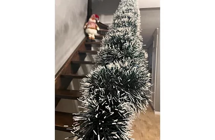 Długi łańcuch świąteczny – biało-zielona girlanda 6 metrów