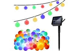 Dekoracyjny zewnętrzny łańcuch solarny Balls – 7 metrów, multikolor
