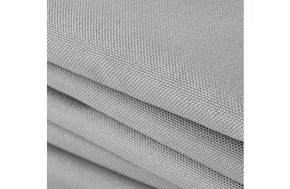 Strefa przeciwsłoneczna trójkąt 4 × 4 × 4 m – szara