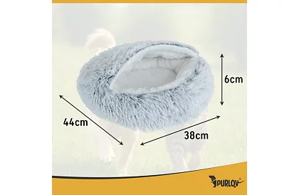 Chlupaty kocyk z daszkiem 44 × 38 cm