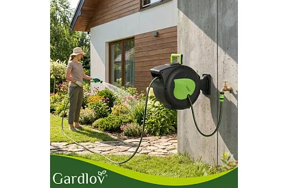 Zwijacz ścienny na wąż – automatyczny bęben z wężem 30 m