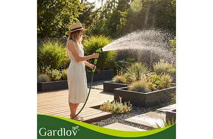 Zwijacz ścienny na wąż – automatyczny bęben z wężem 30 m