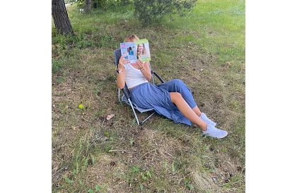 Składane krzesło kempingowe – szare