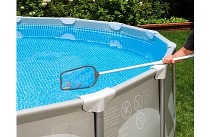 Zestaw odkurzacza basenowego 2 w 1 – odkurzacz + siatka