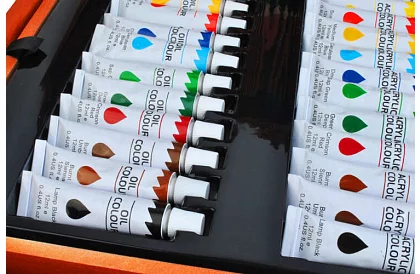 Zestaw artystyczny do malowania w drewnianym etui – 177 sztuk