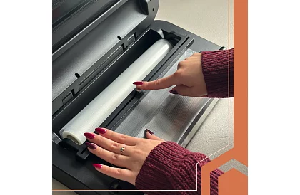 Zgrzewarka próżniowa do folii z nożem - 95 kPa, 125 W