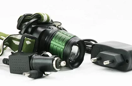 LED ładowana latarka czołowa BL6808 – CREE LED 500 lm