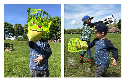 Zabawne rękawiczki z dmuchawą do baniek mydlanych - 4 sztuki