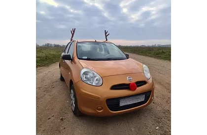 Rogi renifera i nos – dekoracje do twojego samochodu