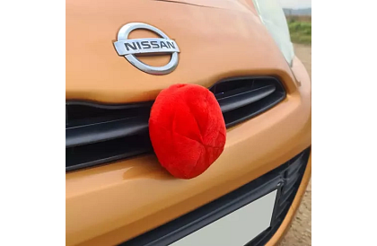 Rogi renifera i nos – dekoracje do twojego samochodu