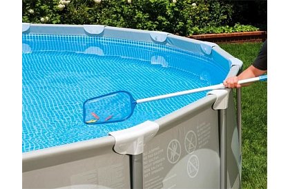 Siatka do czyszczenia basenu