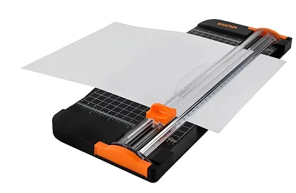 Nóż do papieru – gilotyna/trimer