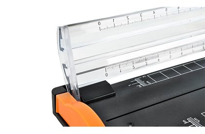 Nóż do papieru – gilotyna/trimer