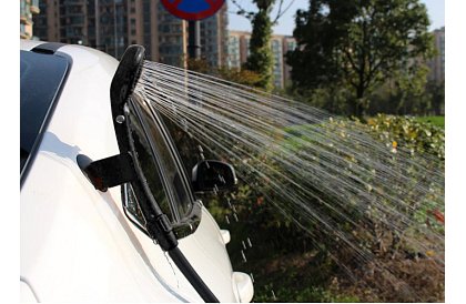 Przenośny prysznic turystyczny - kempingowy