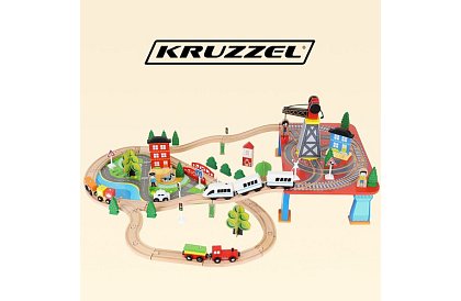 Drewniana kolejka z pociągiem na baterie – 88 elementów