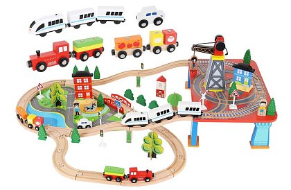 Drewniana kolejka z pociągiem na baterie – 88 elementów