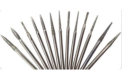 Profesjonalny zestaw końcówek i nożyków do manicure i pedicure