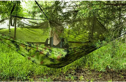 Hamak turystyczny Santiago Army 260x140 cm z moskitierą